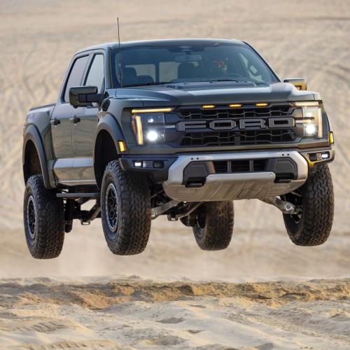Why Ford Focuses on Autonomous Driving for Commercial Vehicles?